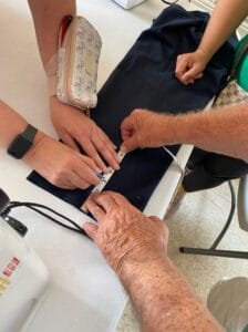 WaterfordRepairCafe_HandsMeasuring